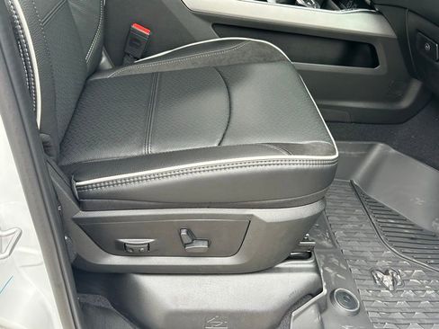 New 2026 RAM 2500 Laramie w/ Night Edition image 42