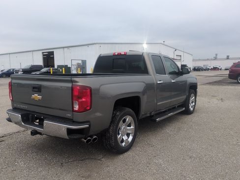 Used 2017 Chevrolet Silverado 1500 LTZ w/ Sport Package AWD/4WD image 5