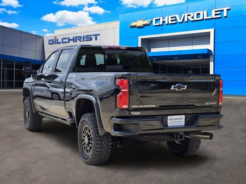 New 2026 Chevrolet Silverado 2500 ZR2 AWD/4WD image 6