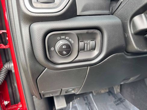 New 2026 RAM 2500 Laramie w/ Night Edition AWD/4WD image 36