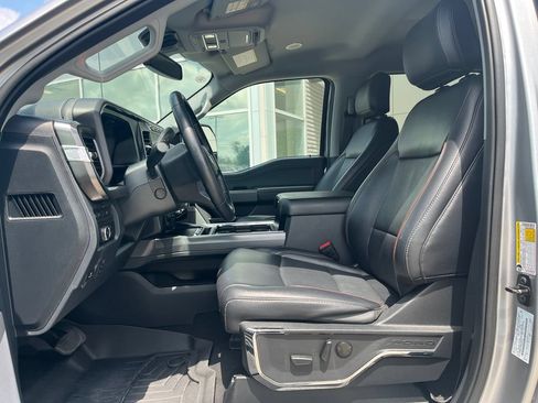 Used 2024 Ford F250 Lariat w/ Lariat Ultimate Package AWD/4WD image 15