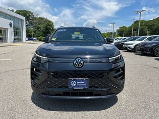 Certified 2025 Volkswagen Tiguan SE R-Line AWD/4WD video 2