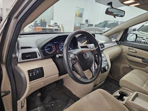 Used 2013 Honda Odyssey EX image 7