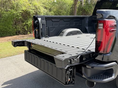 New 2026 GMC Sierra 2500 Denali w/ Denali Reserve Package AWD/4WD image 16