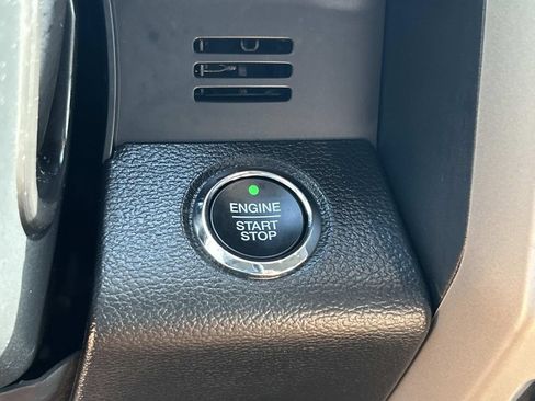 Used 2020 Ford F250 Lariat w/ Lariat Ultimate Package AWD/4WD image 43