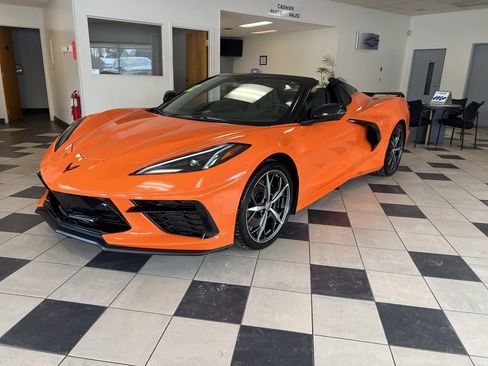 Used 2022 Chevrolet Corvette Stingray Preferred Conv w/ Z51 Performance Package image 3