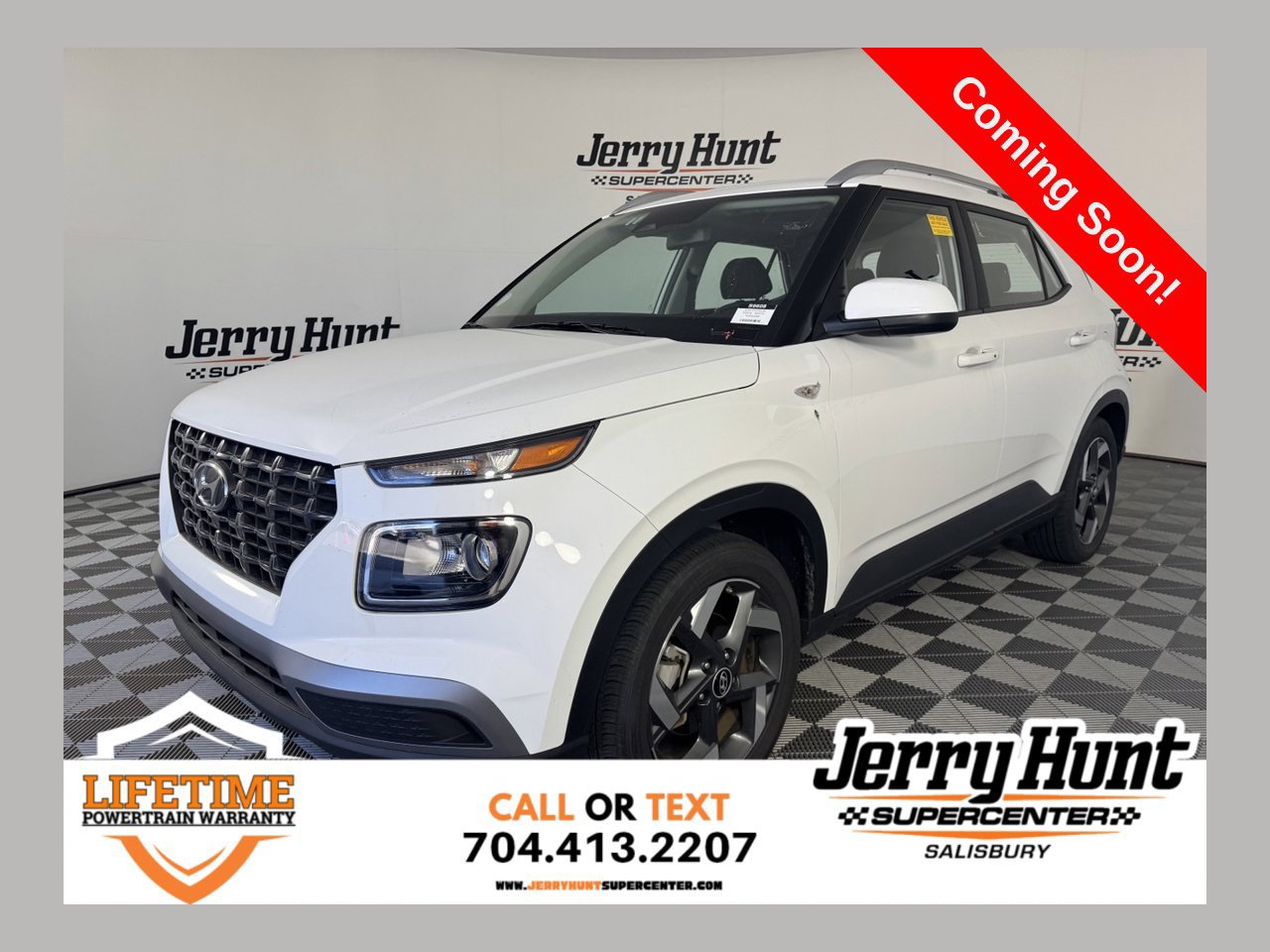 Used 2026 Hyundai Venue SEL FWD image 1