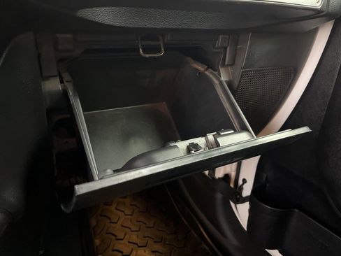 Used 2021 Jeep Wrangler Unlimited Rubicon image 26