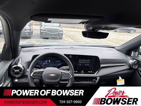 New 2026 Chevrolet Equinox LT w/ Convenience Package II image 6