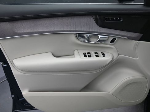 New 2026 Volvo XC90 B6 Ultra AWD/4WD image 5