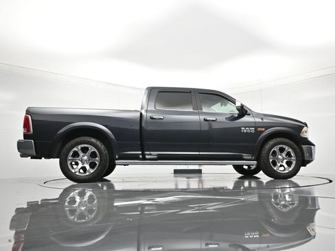 Used 2017 RAM 1500 Laramie w/ Convenience Group image 40