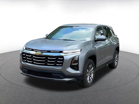 Used 2025 Chevrolet Equinox LT image 7