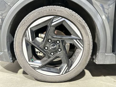 Used 2025 Kia K4 EX image 28