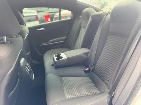 Used 2019 Dodge Charger Scat Pack RWD image 18
