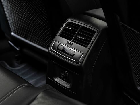 Used 2023 Audi A4 2.0T Premium w/ Convenience Package image 41