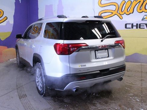 Used 2019 GMC Acadia SLE image 6