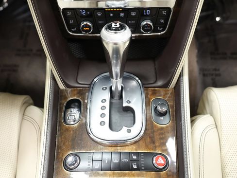 Used 2014 Bentley Flying Spur W12 AWD/4WD image 35