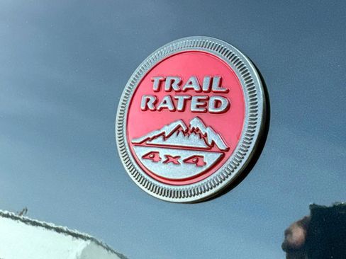 Used 2024 Jeep Compass Trailhawk image 6