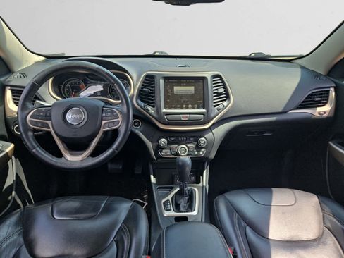 Used 2017 Jeep Cherokee High Altitude FWD image 10