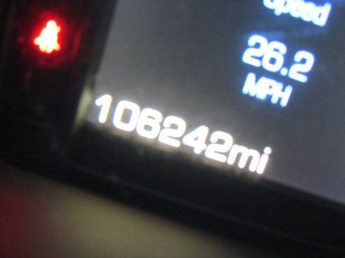 Used 2015 Cadillac Escalade Premium image 24