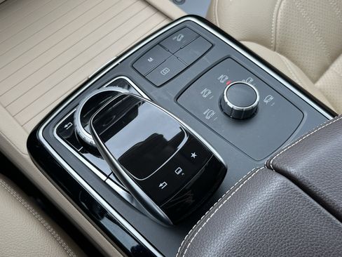 Used 2016 Mercedes-Benz GLE 350 4MATIC image 35