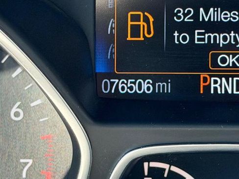 Certified 2019 Ford Escape Titanium FWD image 23