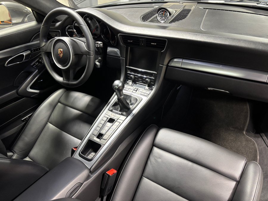 Used 2013 Porsche 911 Carrera 4S AWD/4WD image 6