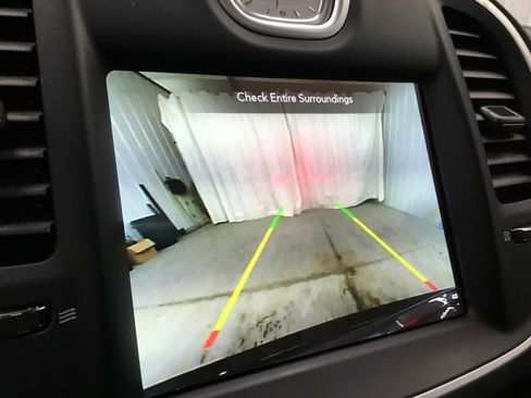 Used 2023 Chrysler 300 Touring L w/ Popular Equipment Group image 11