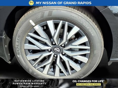 New 2025 Nissan Altima 2.5 SV w/ SV Premium Package image 20