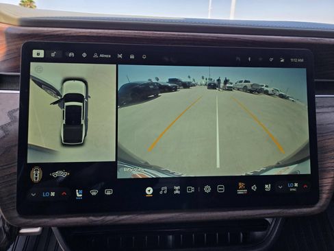 Used 2022 Rivian R1T Adventure AWD/4WD image 9