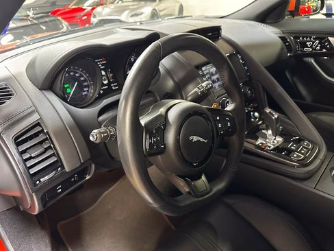 Used 2014 Jaguar F-TYPE S RWD image 31
