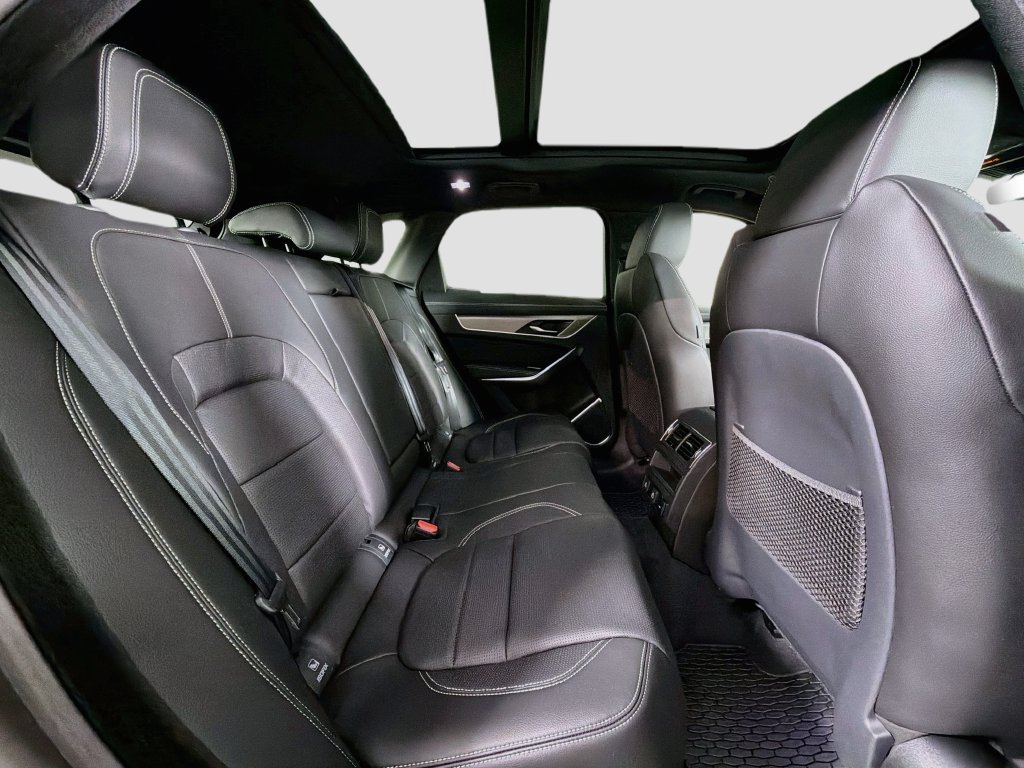 New 2026 Jaguar F-PACE R-Dynamic S AWD/4WD image 29