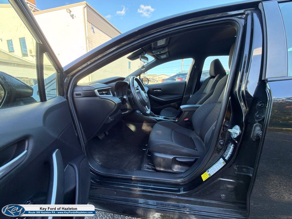 Used 2021 Toyota Corolla SE w/ Carpet Mat Package (TMS) FWD image 11