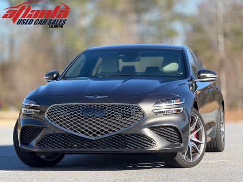 Used 2025 Genesis G70 2.5T image 1