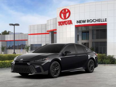 New 2025 Toyota Camry SE