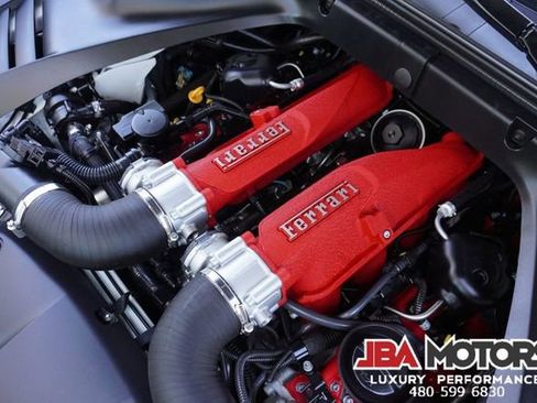 Used 2015 Ferrari California T image 23