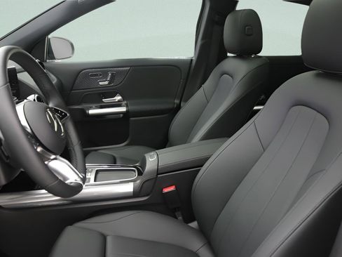 Certified 2026 Mercedes-Benz GLA 250 image 30