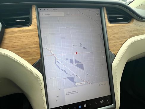 Used 2018 Tesla Model X 100D AWD/4WD image 47