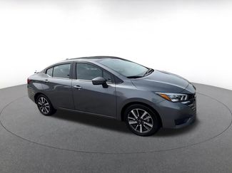 Used 2025 Nissan Versa SV FWD video 2