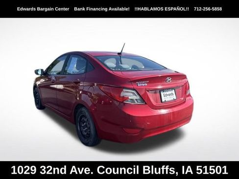 Used 2015 Hyundai Accent GLS FWD image 5