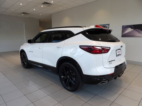 Used 2021 Chevrolet Blazer RS w/ Enhanced Convenience Package AWD/4WD image 6