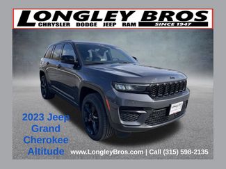 Used 2023 Jeep Grand Cherokee Altitude AWD/4WD video 1