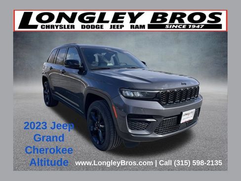 Used 2023 Jeep Grand Cherokee Altitude AWD/4WD image 1