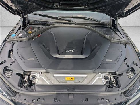 Used 2023 BMW i4 eDrive35 w/ Premium Package image 23