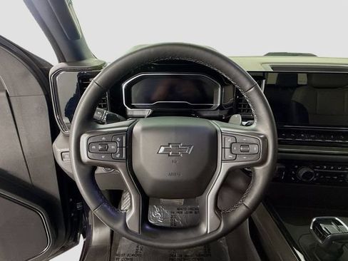 Used 2023 Chevrolet Silverado 1500 ZR2 w/ Technology Package AWD/4WD image 11