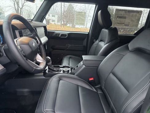 New 2025 Ford Bronco Outer Banks image 7