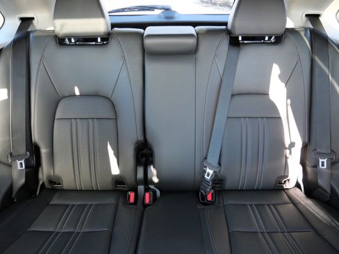 Certified 2025 Honda HR-V EX-L image 13