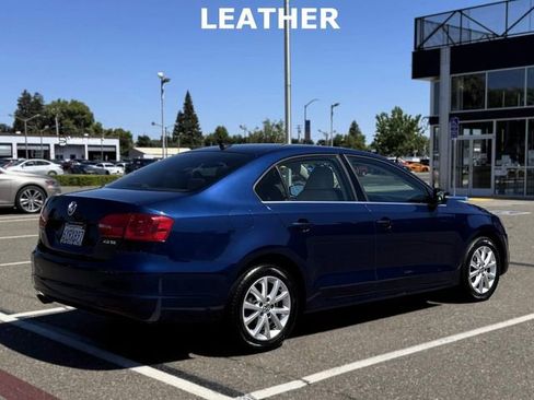 Used 2013 Volkswagen Jetta SE FWD image 5