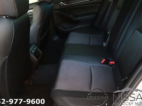 Used 2022 Honda Accord Sport image 14