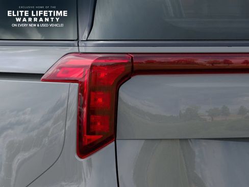 New 2026 Kia Carnival SX FWD image 12